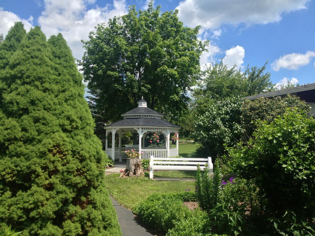 Resort Lukans Farm Hawley
