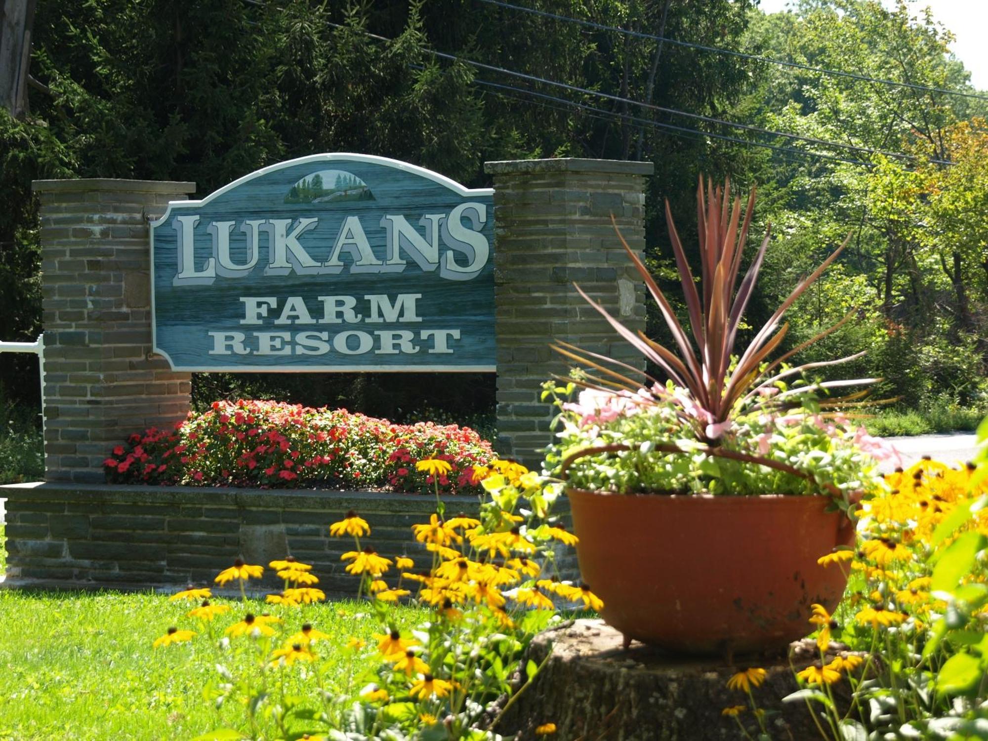 Resort Lukans Farm Hawley